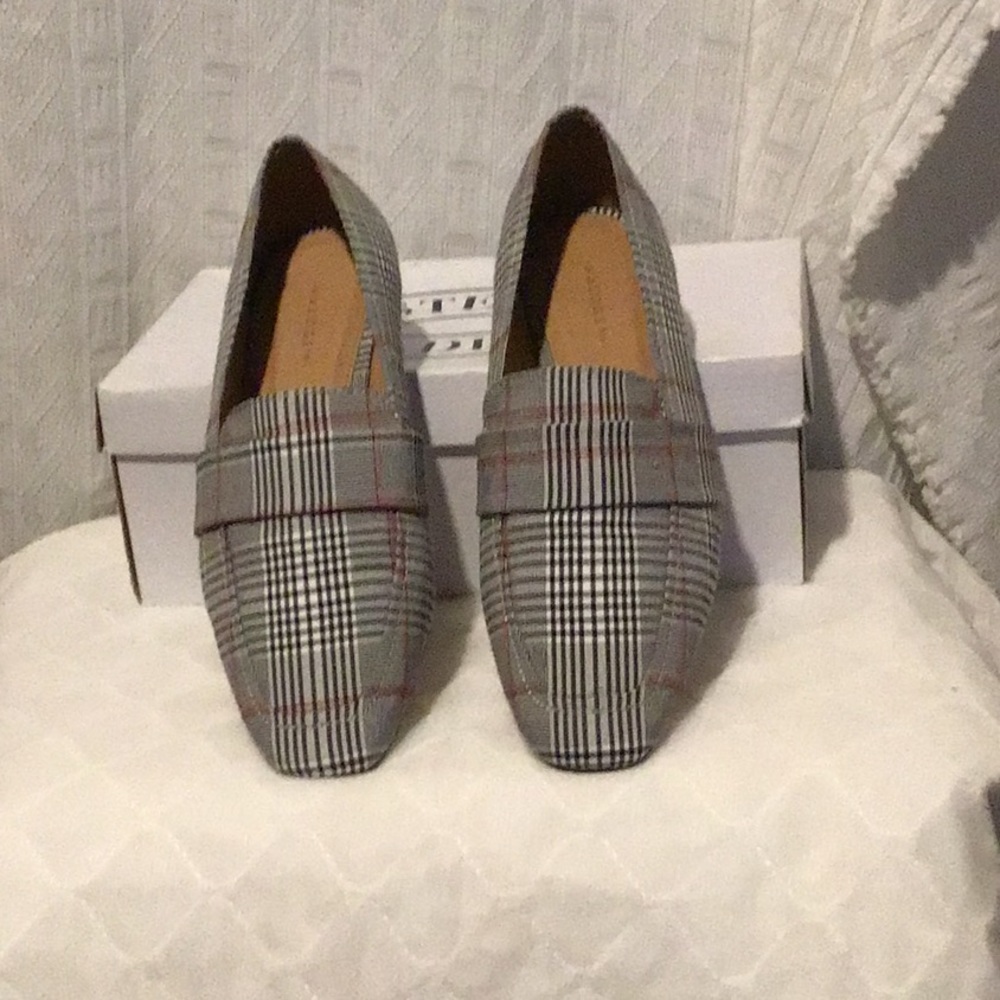 hologen plaid shoes